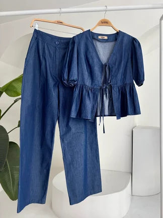Ensemble pantalon et blouse manche courte