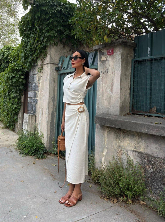 Ensemble jupe et tee-shirt à col